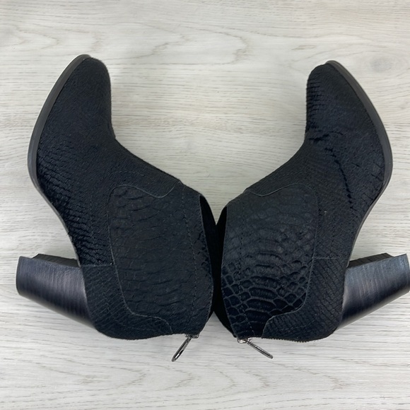 Ugg Charlotte Calf Hair Snake Print Booties - Picture 9 of 13